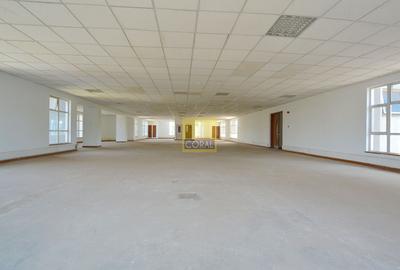 5,000 ft² Office with Backup Generator at Muthangari Dr