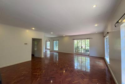 Commercial Property with Parking in Lavington - 2