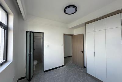 2 Bed Apartment at Woodavenue - 3