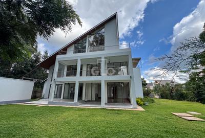 4 Bed Villa with En Suite in Karen