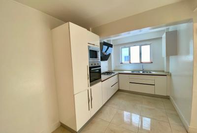 1 Bed Apartment with En Suite in Rhapta Road - 2