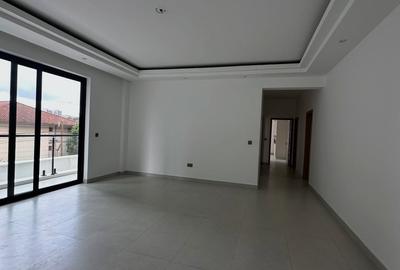 2 Bed Apartment with En Suite in Brookside