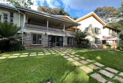 4 Bed House with Swimming Pool in Muthaiga