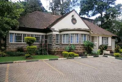 7 Bed House with En Suite at Kilimani