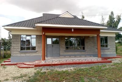 3 Bed House with Garden at Acacia