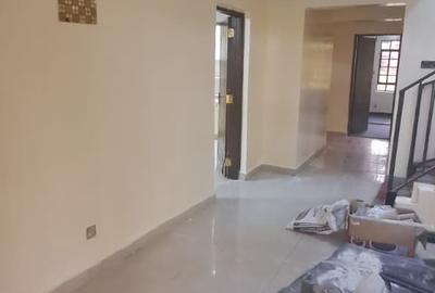 5 Bed House with En Suite in Karen - 2