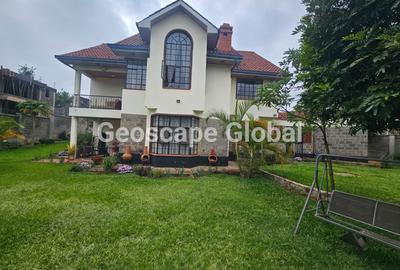 5 Bed House with En Suite in Runda - 2