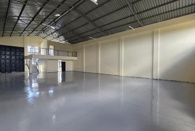 6,000 ft² Warehouse with Service Charge Included at Eastern Bypass - 2