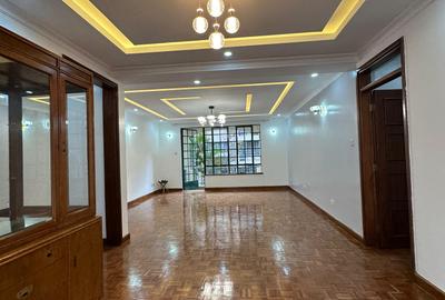 3 Bed Apartment with En Suite at Siaya Road