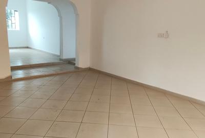 4 Bed Townhouse with En Suite in Ngong