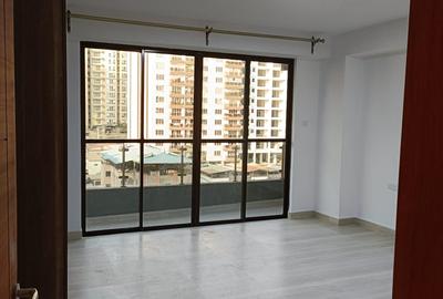 4 Bed Apartment with En Suite at 1St Parklands - 2