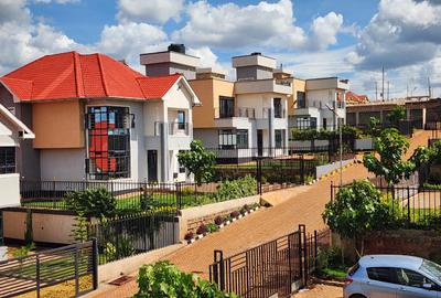4 Bed Villa at Kenyatta Road