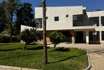 4 Bed Villa with En Suite in Karen - 3