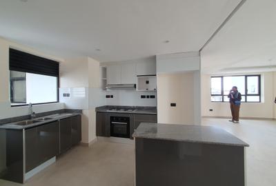 4 Bed Apartment with En Suite at General Mathenge Drive - 3