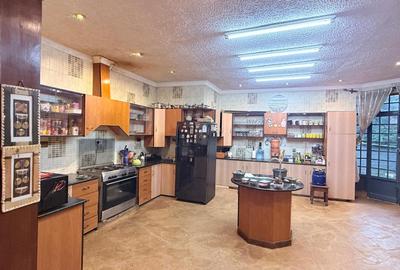 4 Bed House with En Suite at Karen
