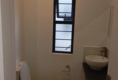 Serviced 2 Bed Apartment with En Suite in Tatu City - 4