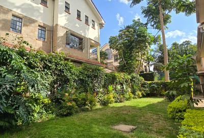 5 Bed Townhouse with En Suite at Lavington Green - 3