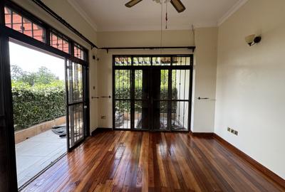 4 Bed Townhouse with En Suite in Kiambu Road - 4