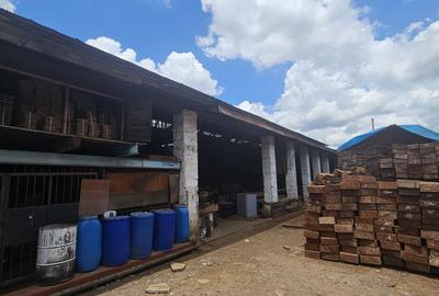 150,000 ft² Warehouse with Fibre Internet at Workshop Road