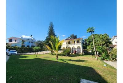 4 Bed Townhouse with En Suite in Nyali Area