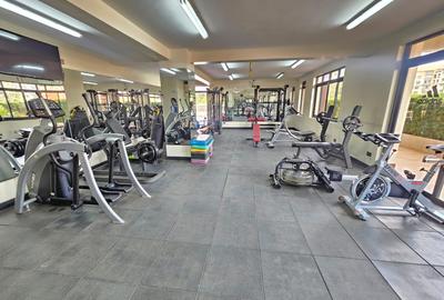 Serviced 3 Bed Apartment with En Suite in Riverside