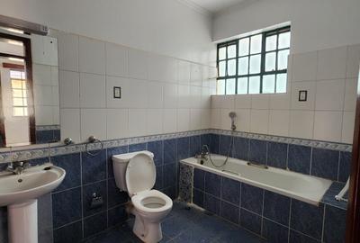 4 Bed Townhouse with En Suite at Kileleshwa - 4