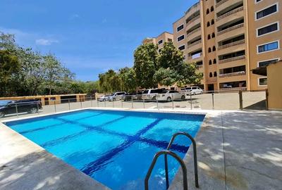 3 Bed Apartment with En Suite at Moyne Drive