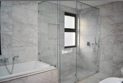 5 Bed House with En Suite at Runda - 4