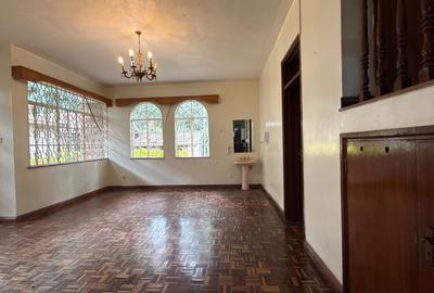 Commercial Property with Service Charge Included in Lavington - 4