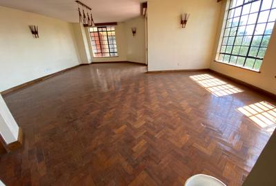 3 Bed Apartment with En Suite at Kilimani - 4