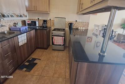 Serviced 1 Bed Apartment with En Suite at Westlands Rd