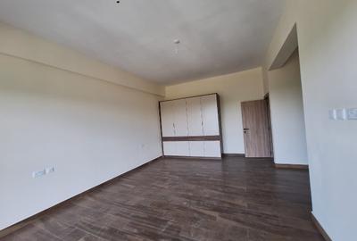 2 Bed Apartment with En Suite at Parklands