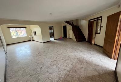 3 Bed Apartment with En Suite in Kilimani - 3