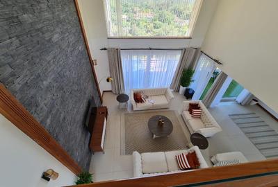4 Bed Apartment with En Suite in Parklands