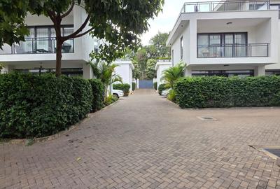 5 Bed Townhouse with En Suite at Off James Gichuru - 2