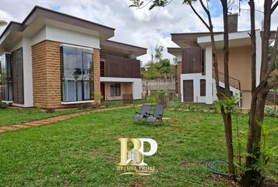 2 Bed House with En Suite in Ridgeways - 2