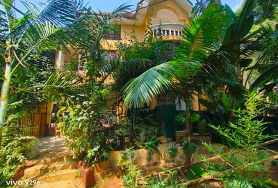 Furnished 1 Bed Apartment with En Suite at Kyuna