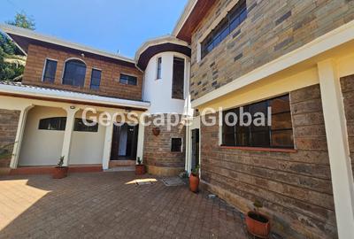 5 Bed House with En Suite in Kitisuru