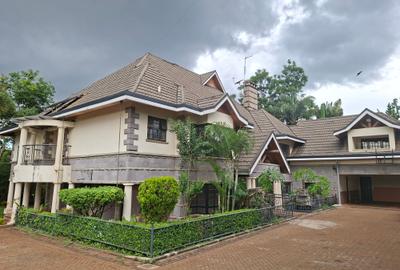 5 Bed House with En Suite at Off Runda Grove