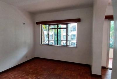 2 Bed Apartment with En Suite at Riverside Drive