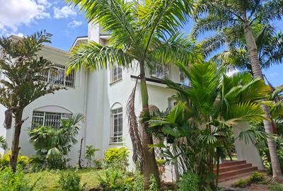 4 Bed House with En Suite at Off Ruaka Rd - 2