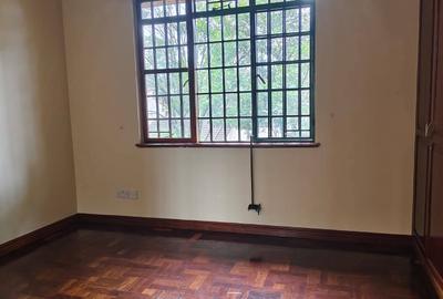 4 Bed Townhouse with En Suite in Runda - 4