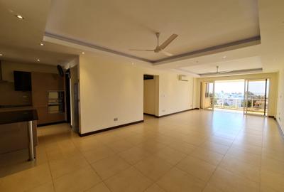 3 Bed Apartment with En Suite in Nyali Area