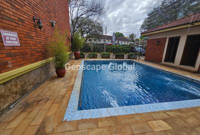 Furnished 3 Bed Apartment with En Suite in Spring Valley