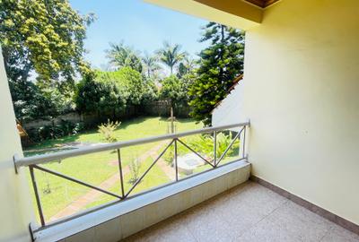 5 Bed Villa with En Suite in Runda - 4