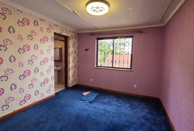 3 Bed Apartment with En Suite at Gitanga Road - 4