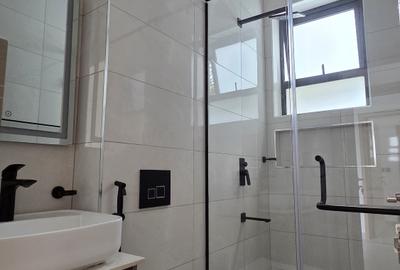 2 Bed Apartment with En Suite in Westlands Area - 3