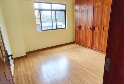 2 Bed Apartment with En Suite at Kileleshwa - 4