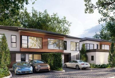 4 Bed Townhouse with En Suite in Tatu City