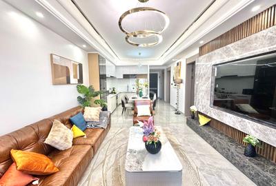 2 Bed Apartment with En Suite in Riara Road